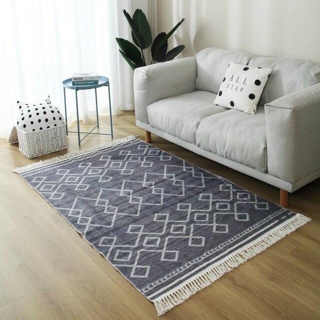 Tapis Fin Noir